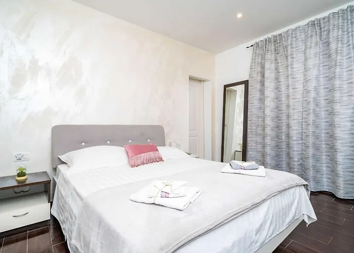 Dub - One-bedroom No 3 Dubrownik